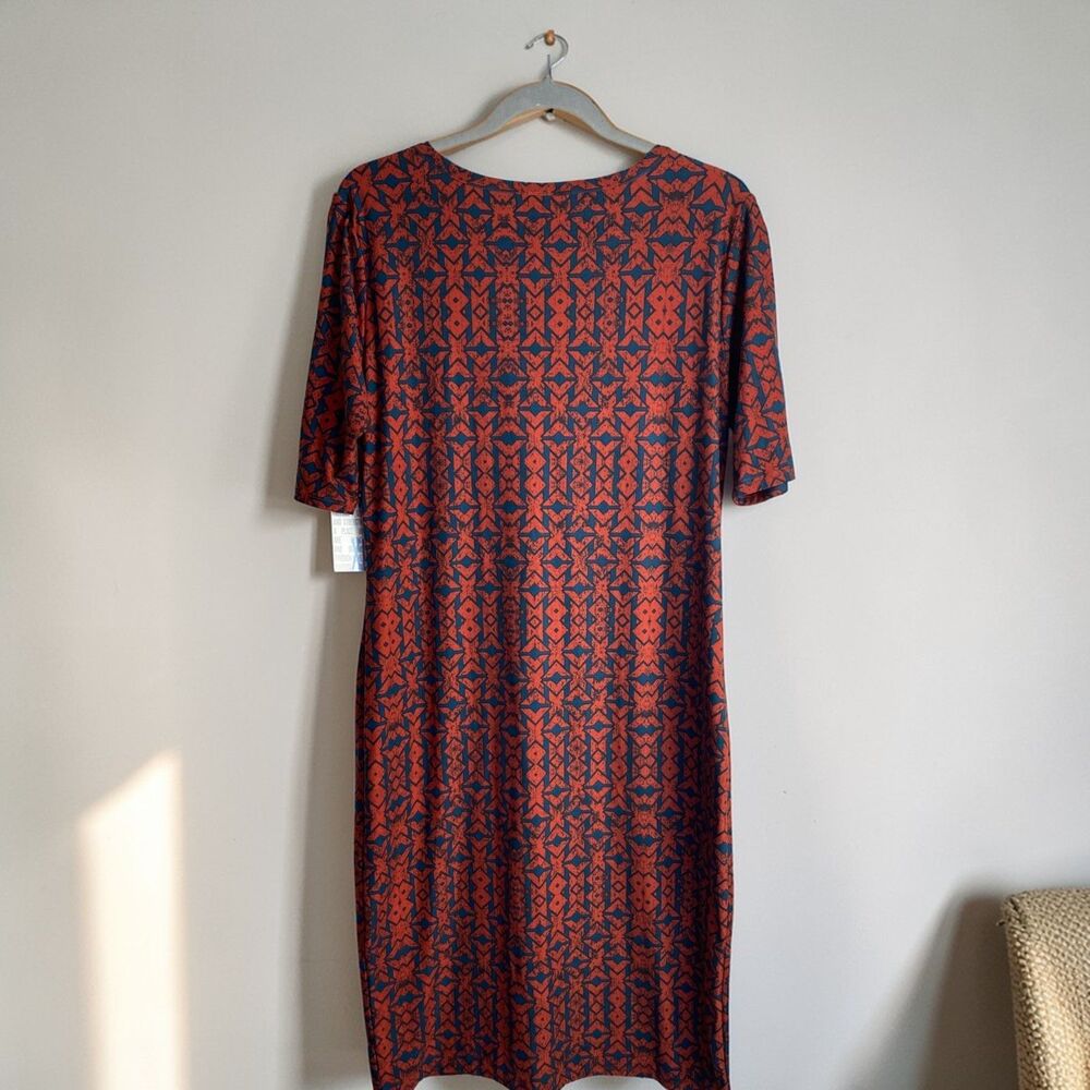 LuLaRoe Julia Dress XL NWT T-Shirt Midi Bodycon Stretch Geometric Orange Navy - Picture 2 of 7